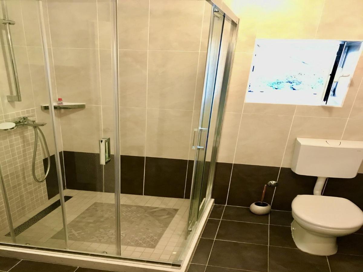 Villa Tony 오라사크 외부 사진