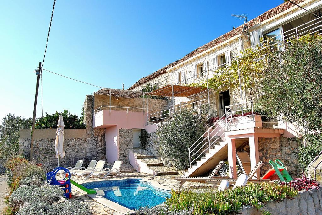 Villa Tony 오라사크 외부 사진